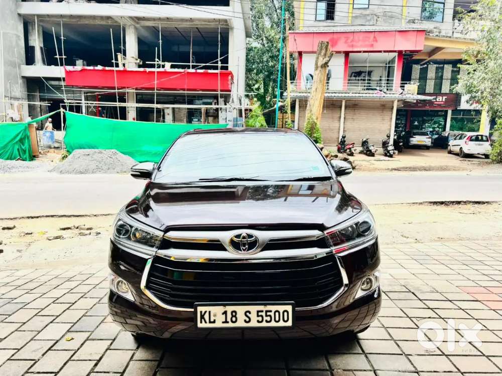 Toyota Innova Crysta 2016 Diesel 70000 Km Driven