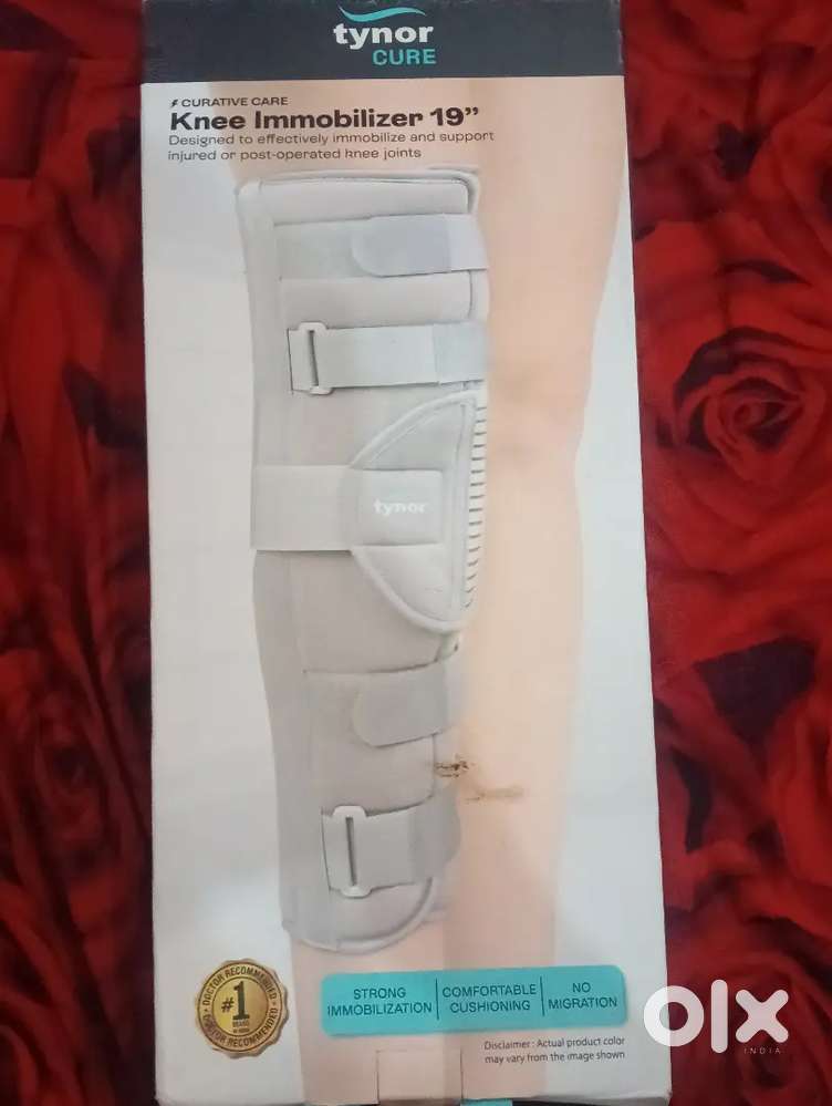 Knee immobilizer excellent condition pack of 2