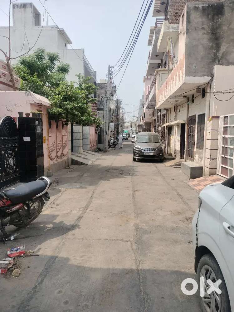 2 floor house for sale