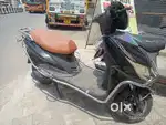 Ya mari Black colour ki ev scooty ha condition A ha or milage 60-70km