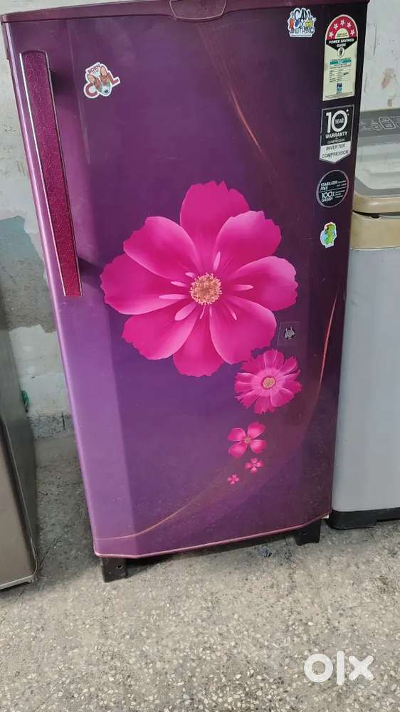 Godrej fridge 180 litre 5 star working condition
