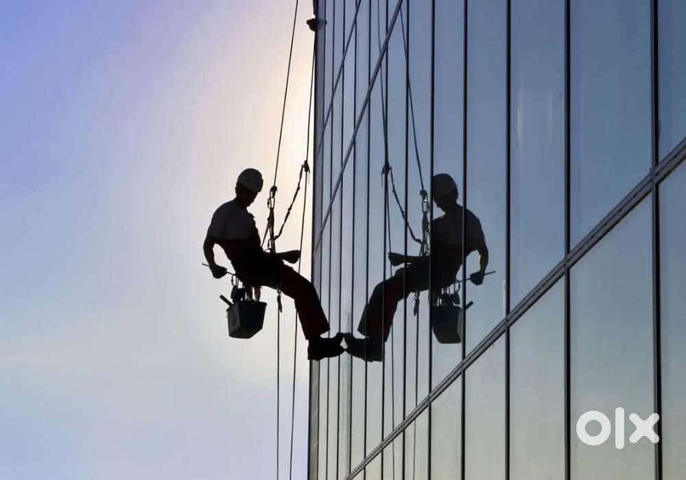 We urgently required rope acessing technician for Acp & Glass Cleaning