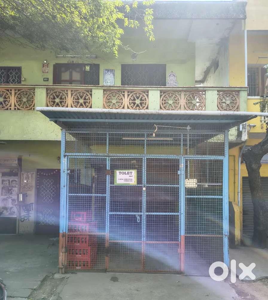 Shop available for rent in Main Road