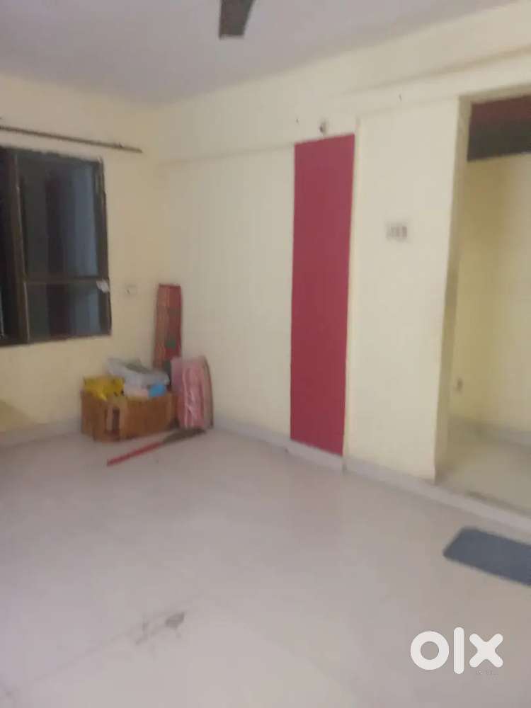 2 BHK Flat-37k-Airoli Sec.09