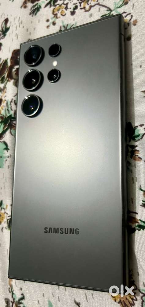 SAMSUNG S24 ULTRA 11 MONTHS OLD