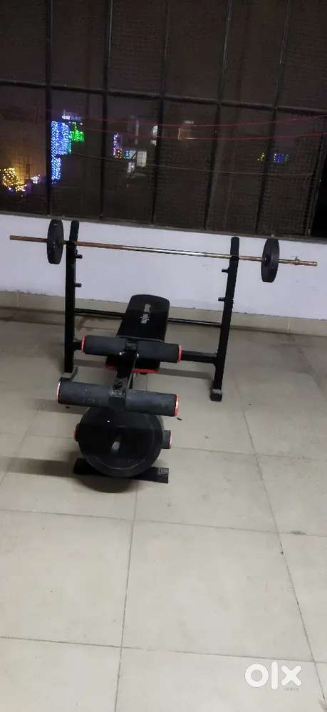 Weight lifting table very less use