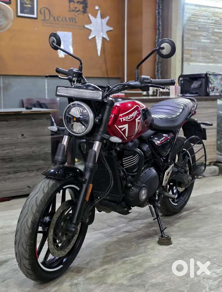 TRIUMPH SPEED T4 2025 FOR SALE ( EMI FACILITIES AVAILABLE )