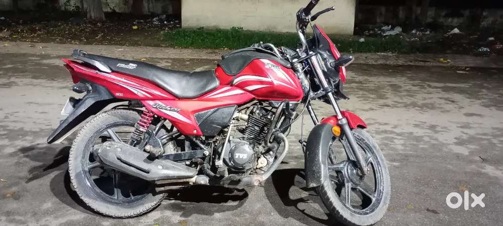 TVS victor 2017(december)