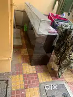 Pan shop counter