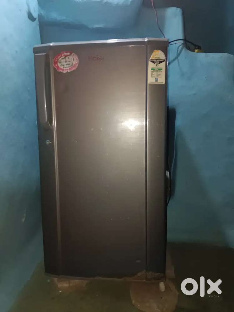 फ्रिज बेचना है