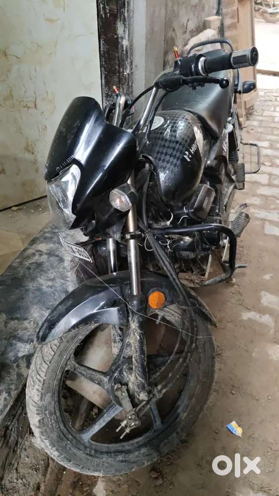 1 year old and good condition 1 owner