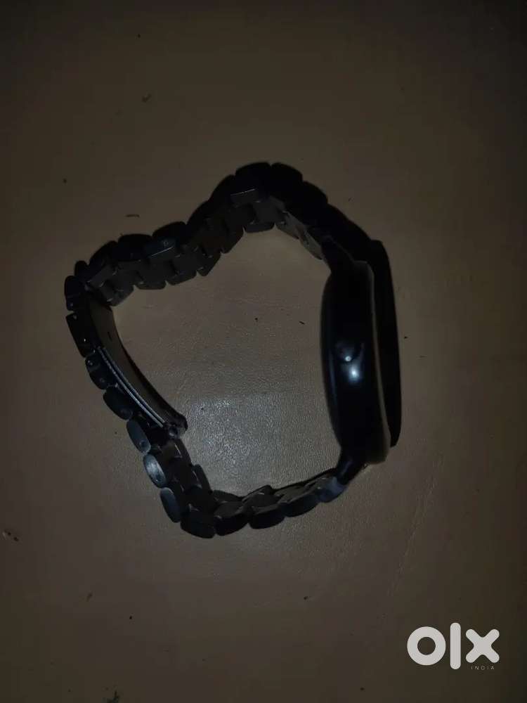 Noice smart watch