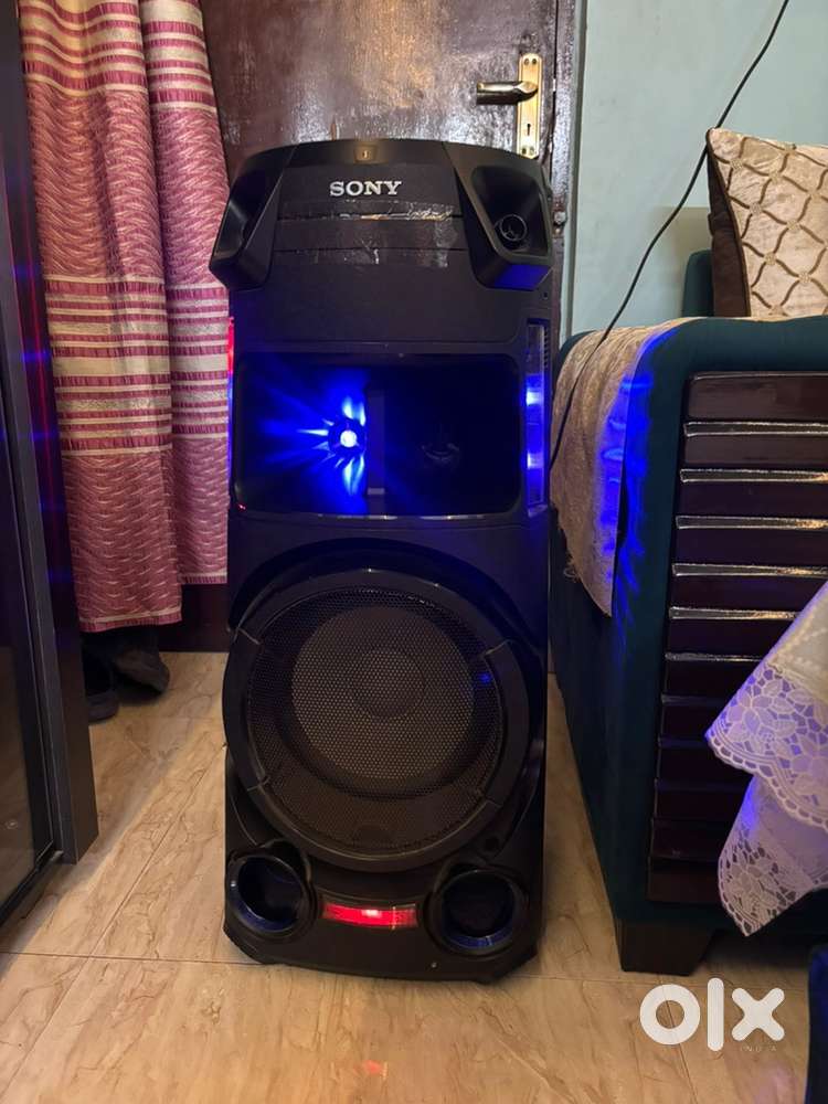 Sony Party woffer with mic