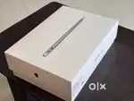 Macbook M1 Air 8/256 GB cycle count 24