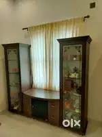 Elegant 3 piece wooden TV showcase set.