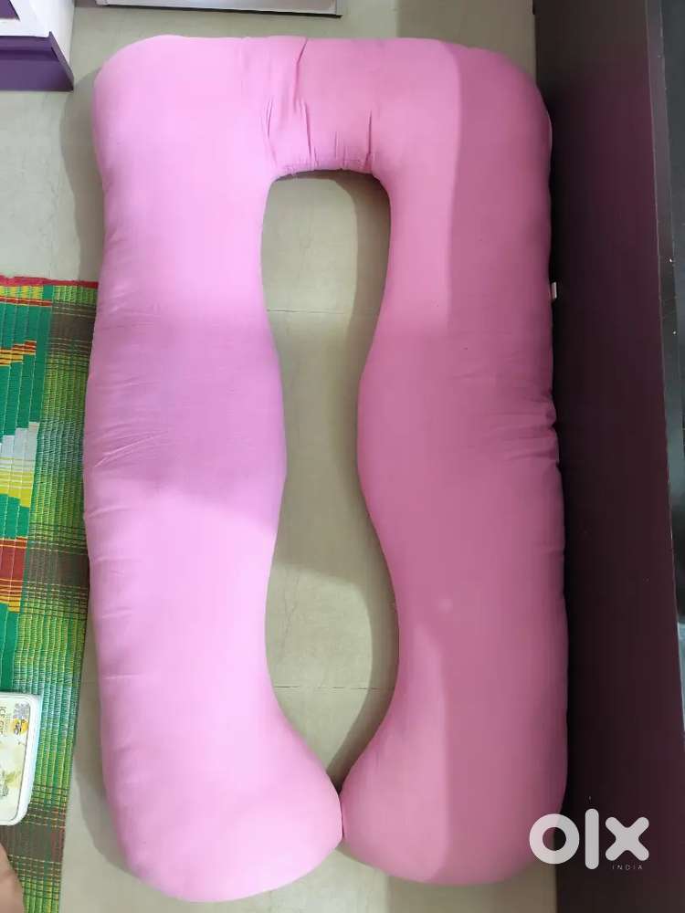 Maternity pillow in good condition
