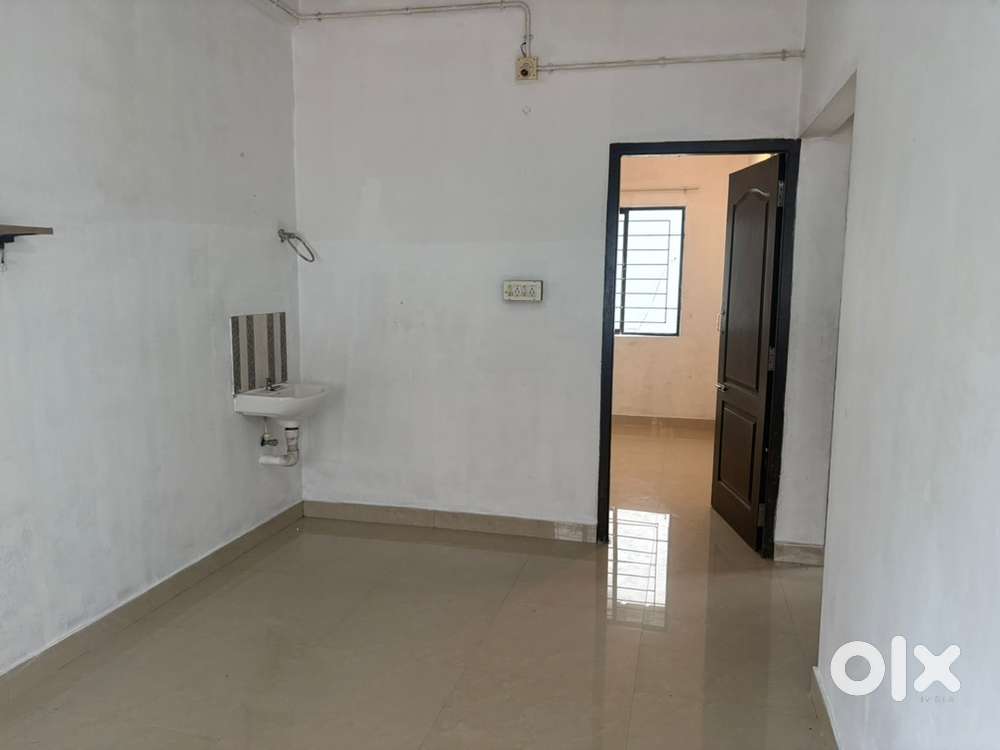 2 bhk apartment first floor rent near Ngo quarters kakkanad