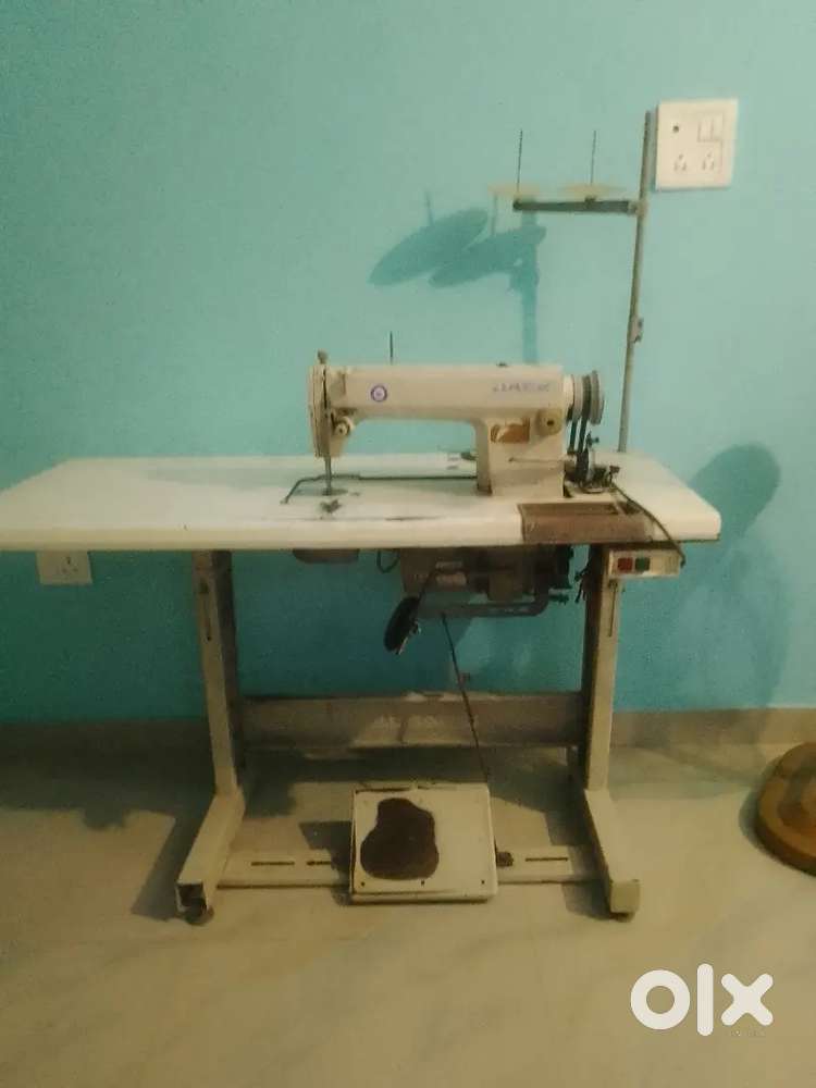Jack sewing machine