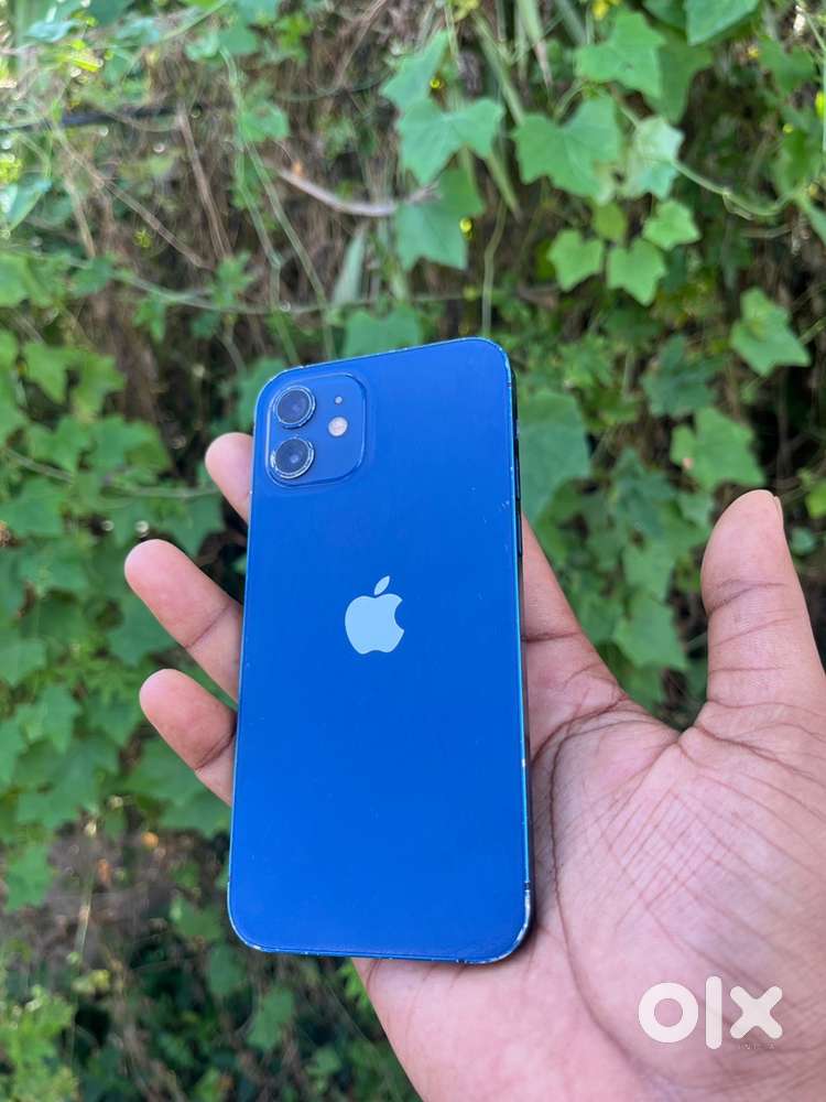 iphone 12  5g excelent condion never open never rapaired