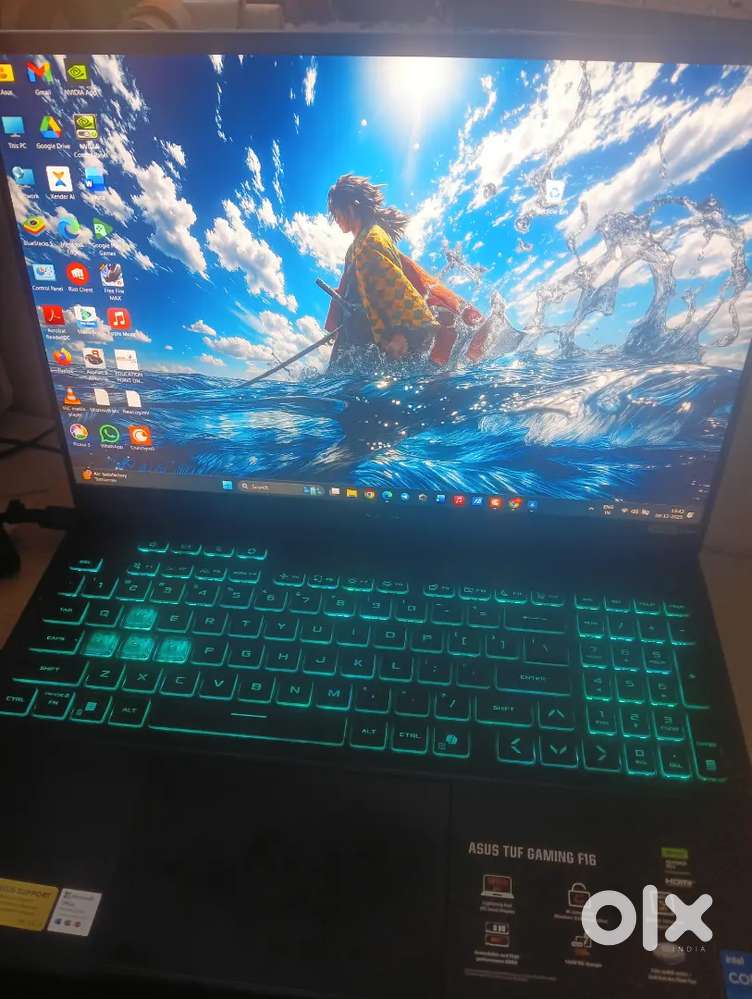 ASUS TUF F16 i5 RTX 5050