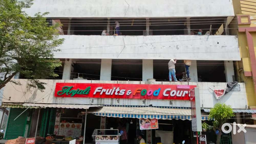 Tolet for shop/office(1 & 2 floors) Each one 1100sft-opp.Kims hospital