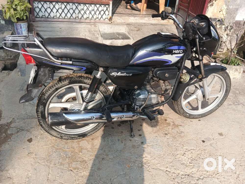 New condition and good milege bike 2013 ka december model