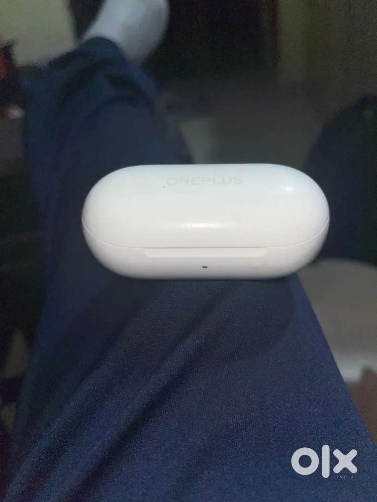 OnePlus TWS  (white)