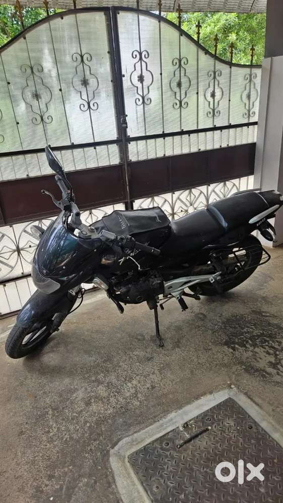 Pulsar 180