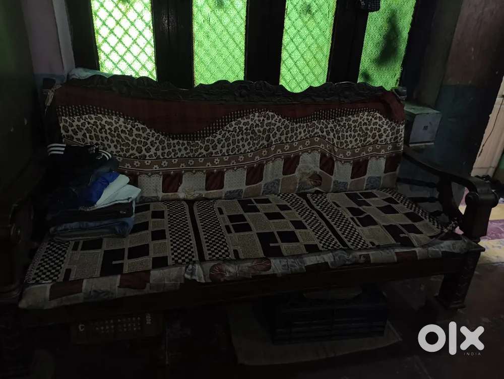 Sofa and dressing