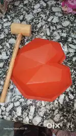 pinata cake mould