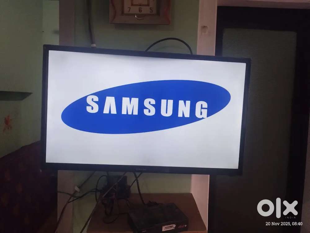 Samsung LED TV 32 INCH