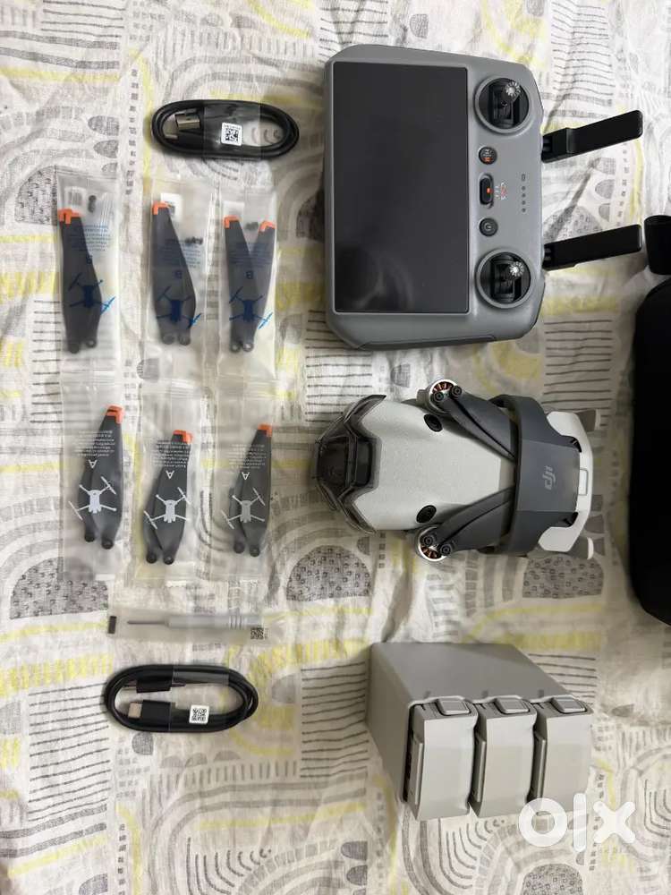 DJI Mini Pro 4 Combo Edition
