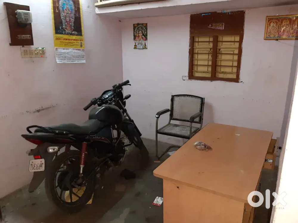 Shop for rent near central bus stand trichy near kapv medical college