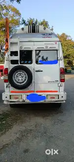 Tempo Traveller
