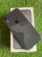 Like new iPhone XR 128 gb battery health 100%