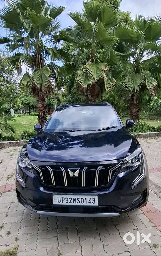 Mahindra XUV700 2.0 AX 7 Petrol AT Str, 2022, Petrol
