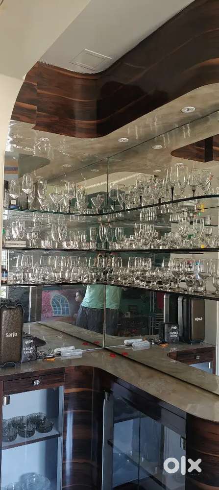 Bar Counter Gasses
