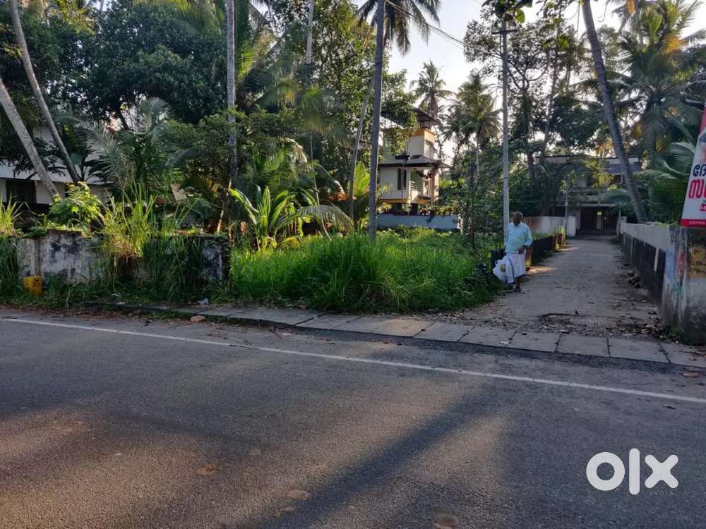 PLOT FOR SALE PRIME LOCATION TRIVANDRUM