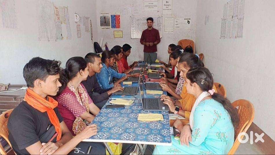 Spoken English Teacher Required