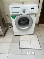 Fully automatic front loaded