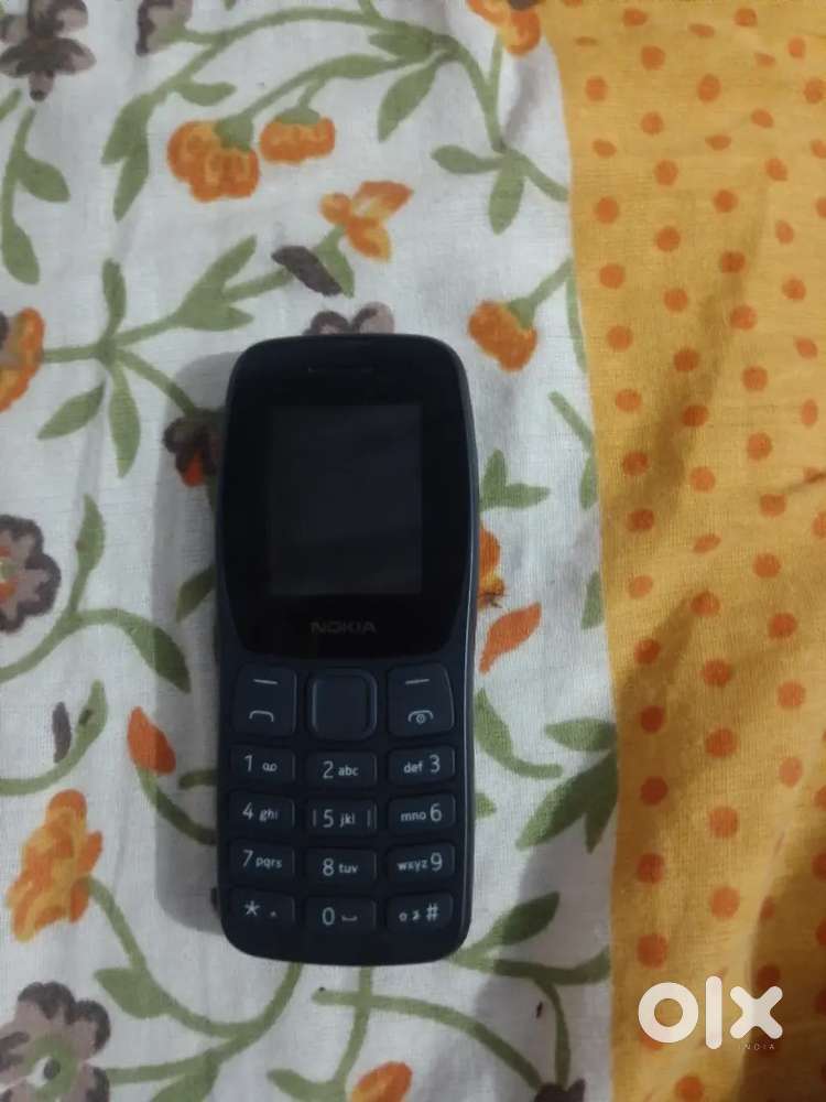 105 keypad phone @600 new two months old