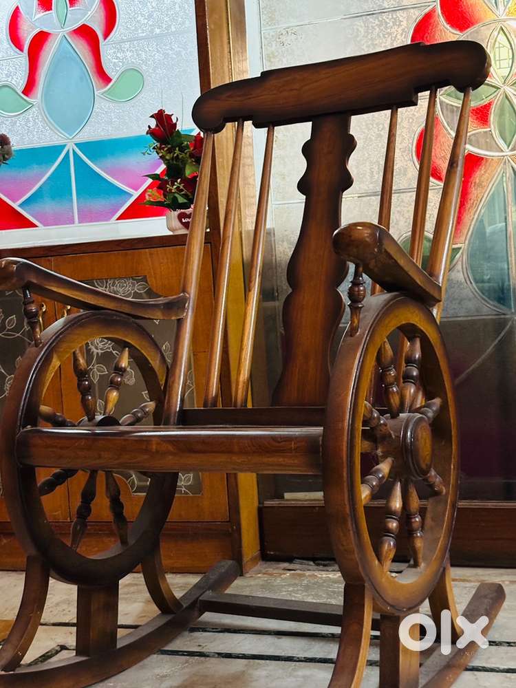 Best Rocking Chair brand new