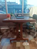 Neelkamal Table