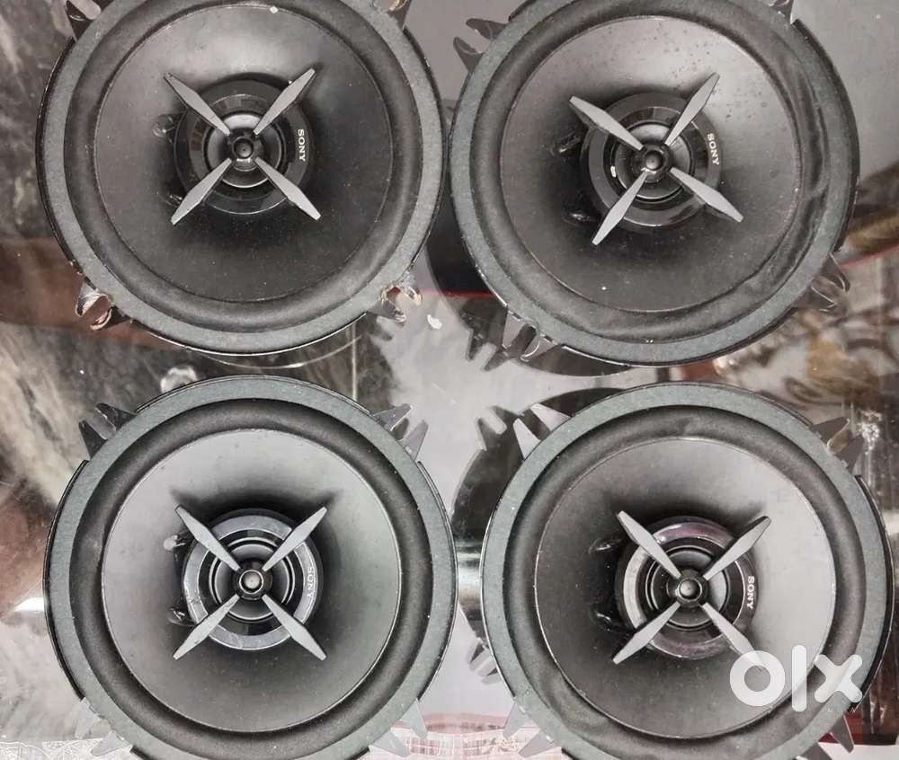 Car speaker