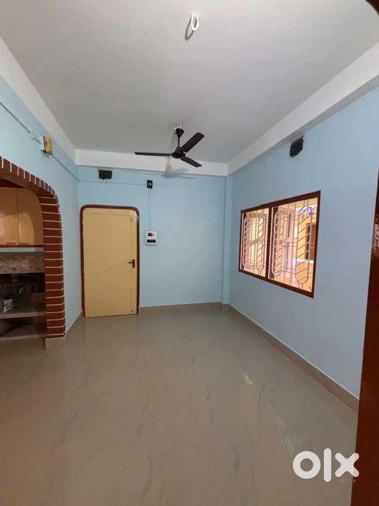 Rent available at pradhan nagar 1 bedroom 2 bathroom personal entry