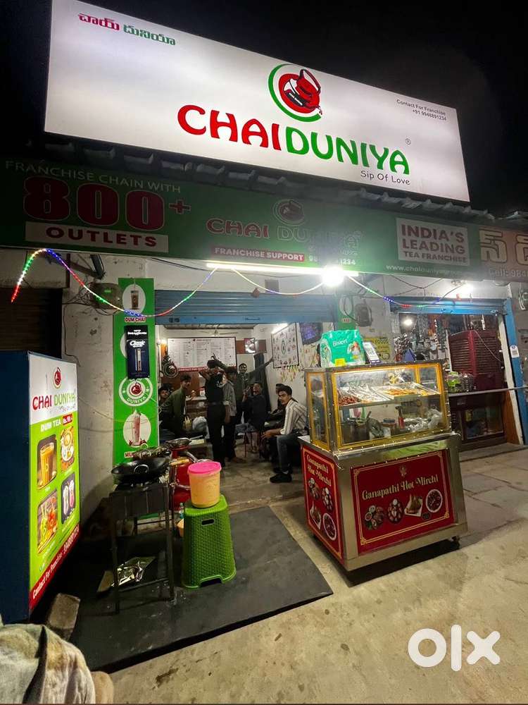 Chai Duniya and mirchi pakodi bandi equipment