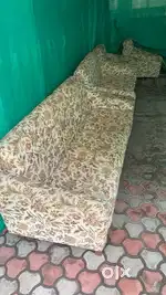 Seven seater sofa set