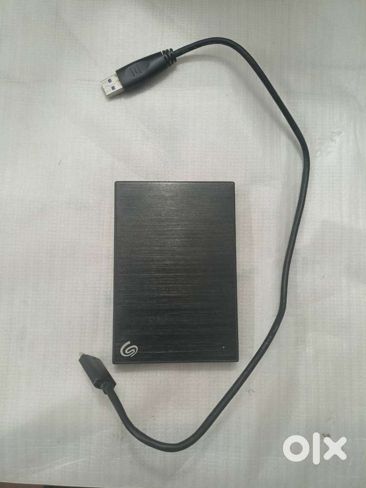 SEAGATE 1 TB EXTERNAL HARD DISK