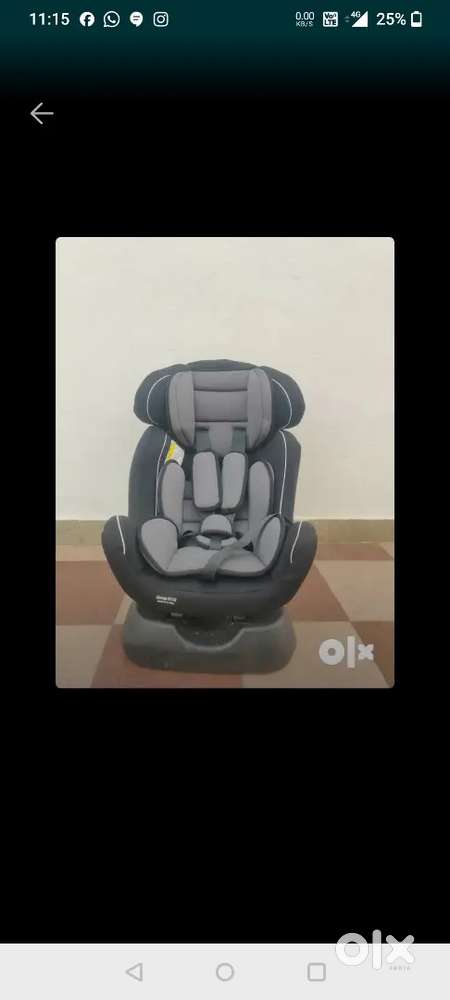 Baby car seater
