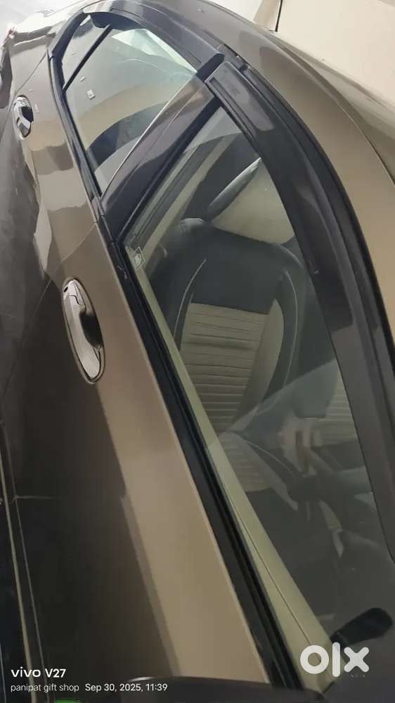 CNG.  Neat and clean no problem any part on paper cng